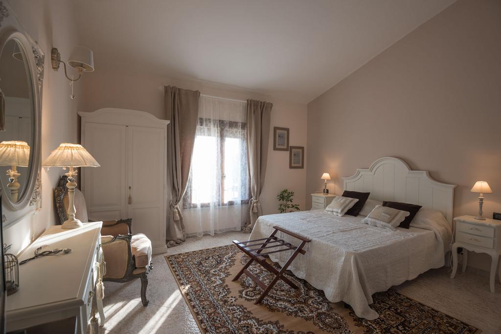 Il Casale Relais Hotel San Giuliano Terme Room photo